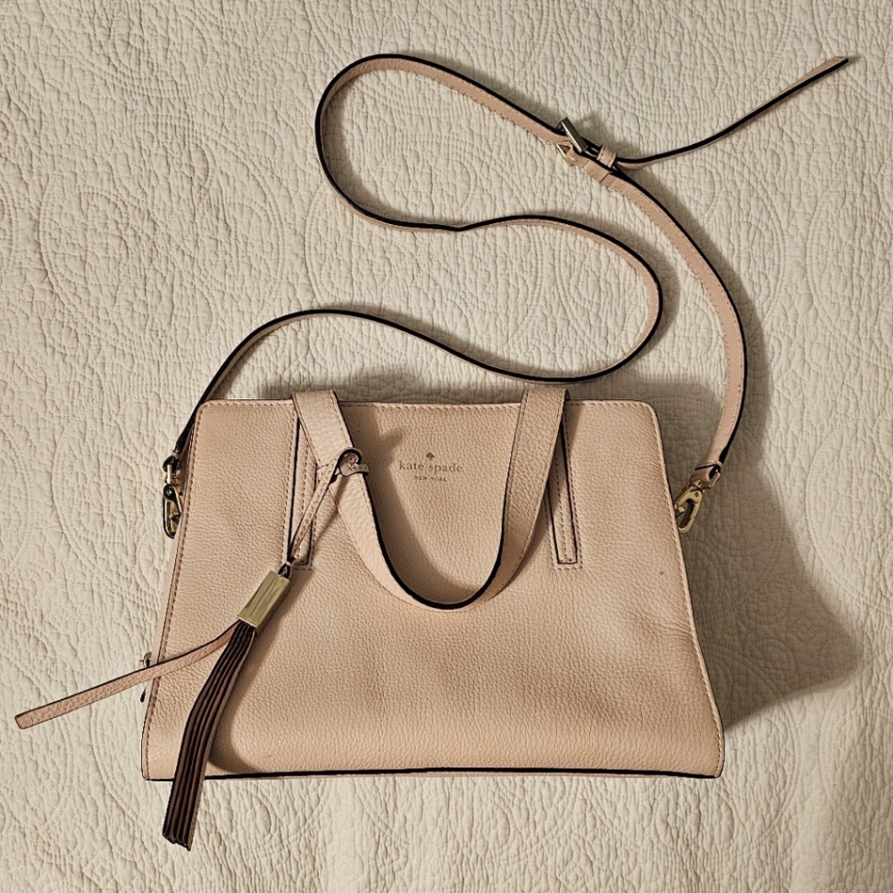 Kate Spade New York Pale Pink Leather Handle Bag/Crossbody Bag
